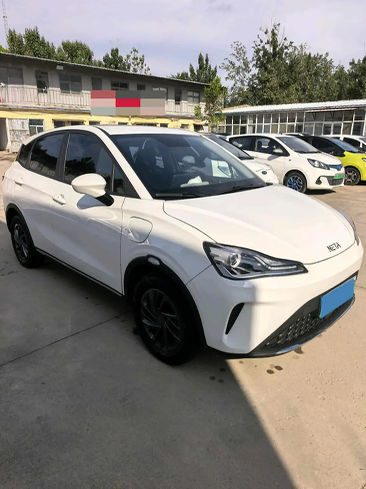 2023 NETA AYA thumbnail 3