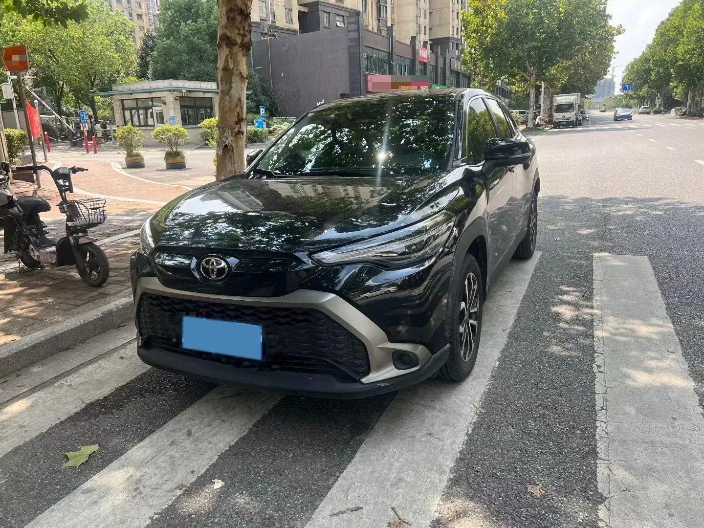 2023 TOYOTA FRONTLANDER view 1