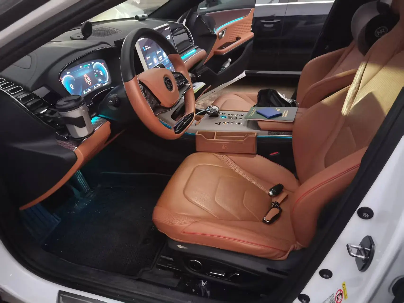 2022 BYD HAN thumbnail 3