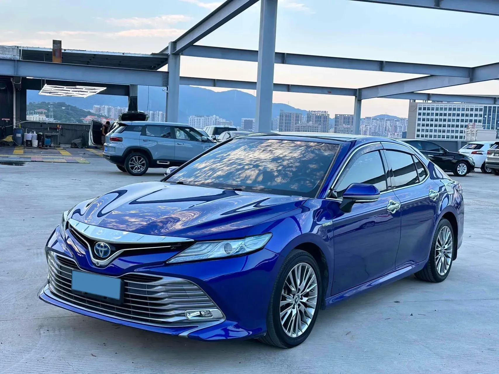 2018 TOYOTA CAMRY view 1