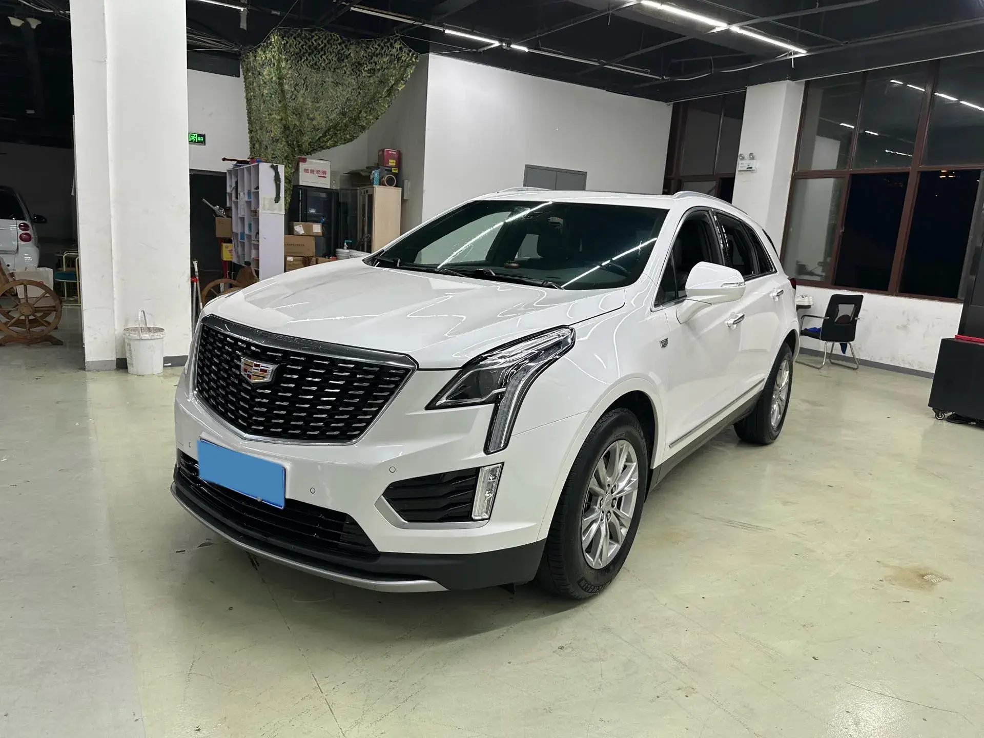2021 CADILLAC XT5 view 1