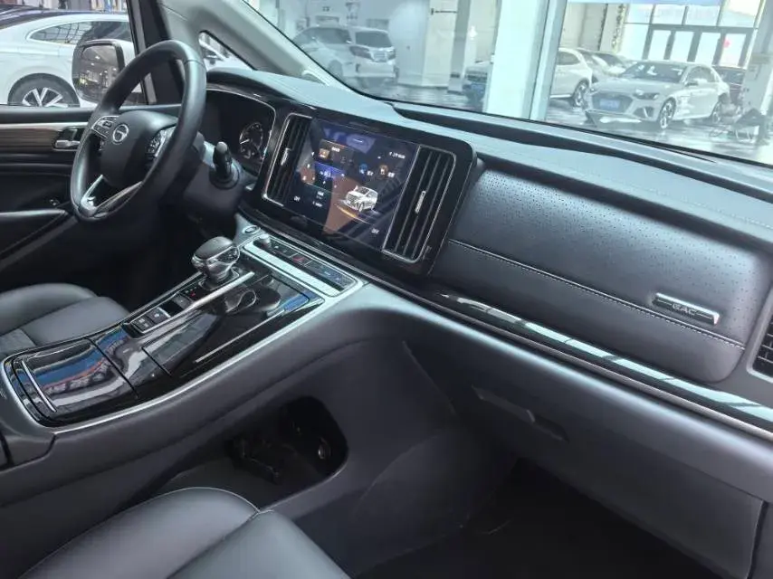 2023 GAC TRUMPCHI thumbnail 3