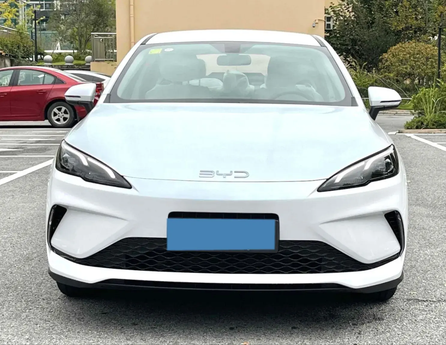 2025 BYD SEAL05 thumbnail 2