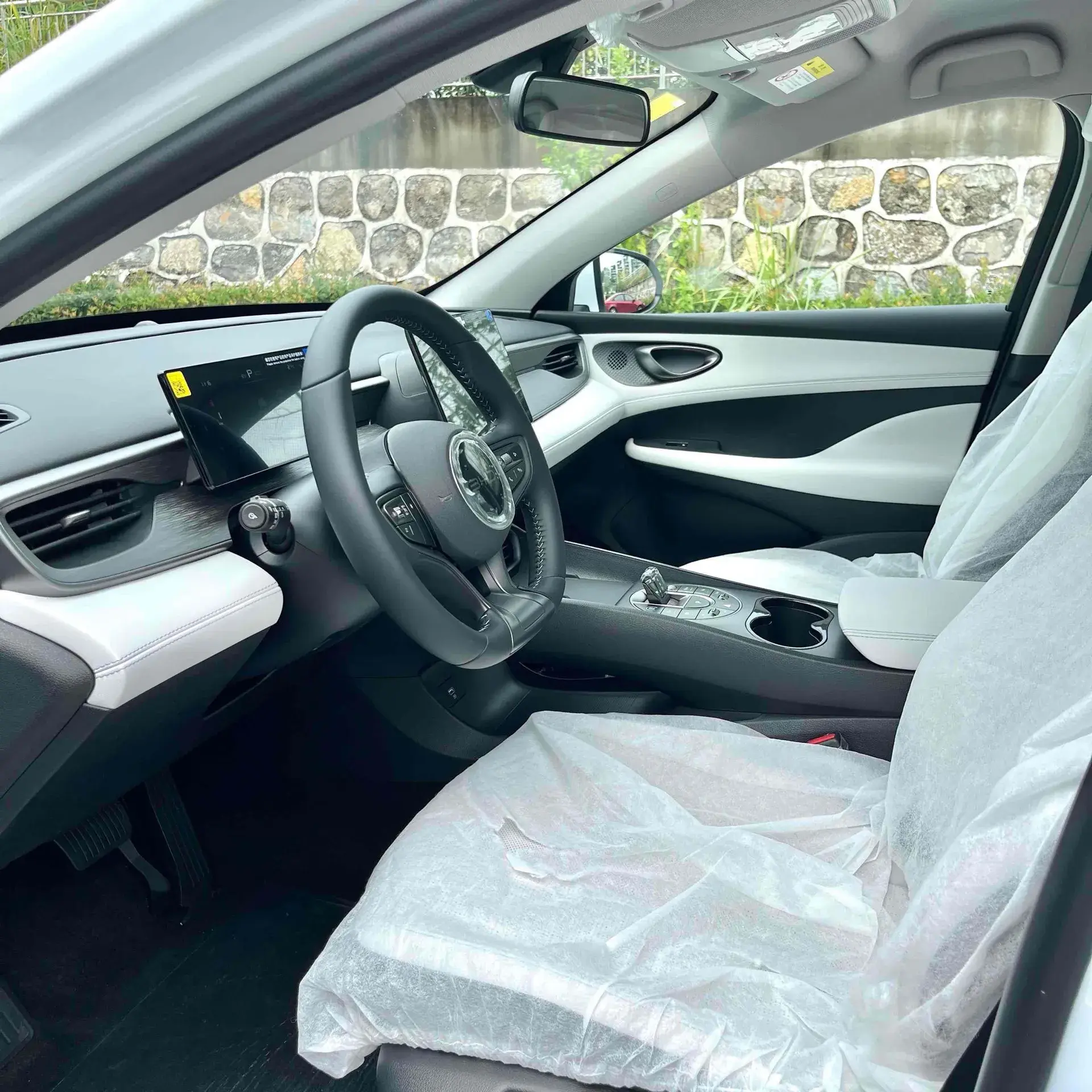 2025 BYD SEAL05 thumbnail 4