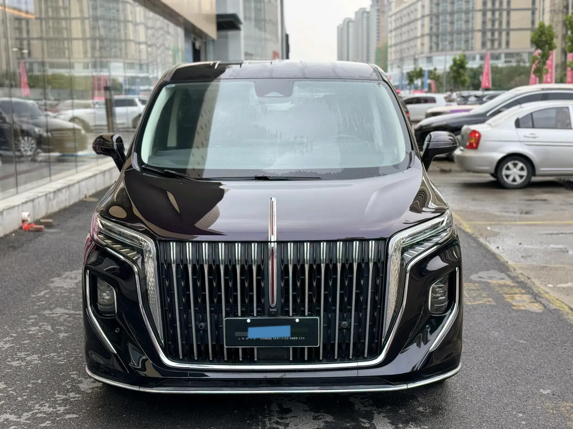 2023 HONGQI HQ9 thumbnail 3