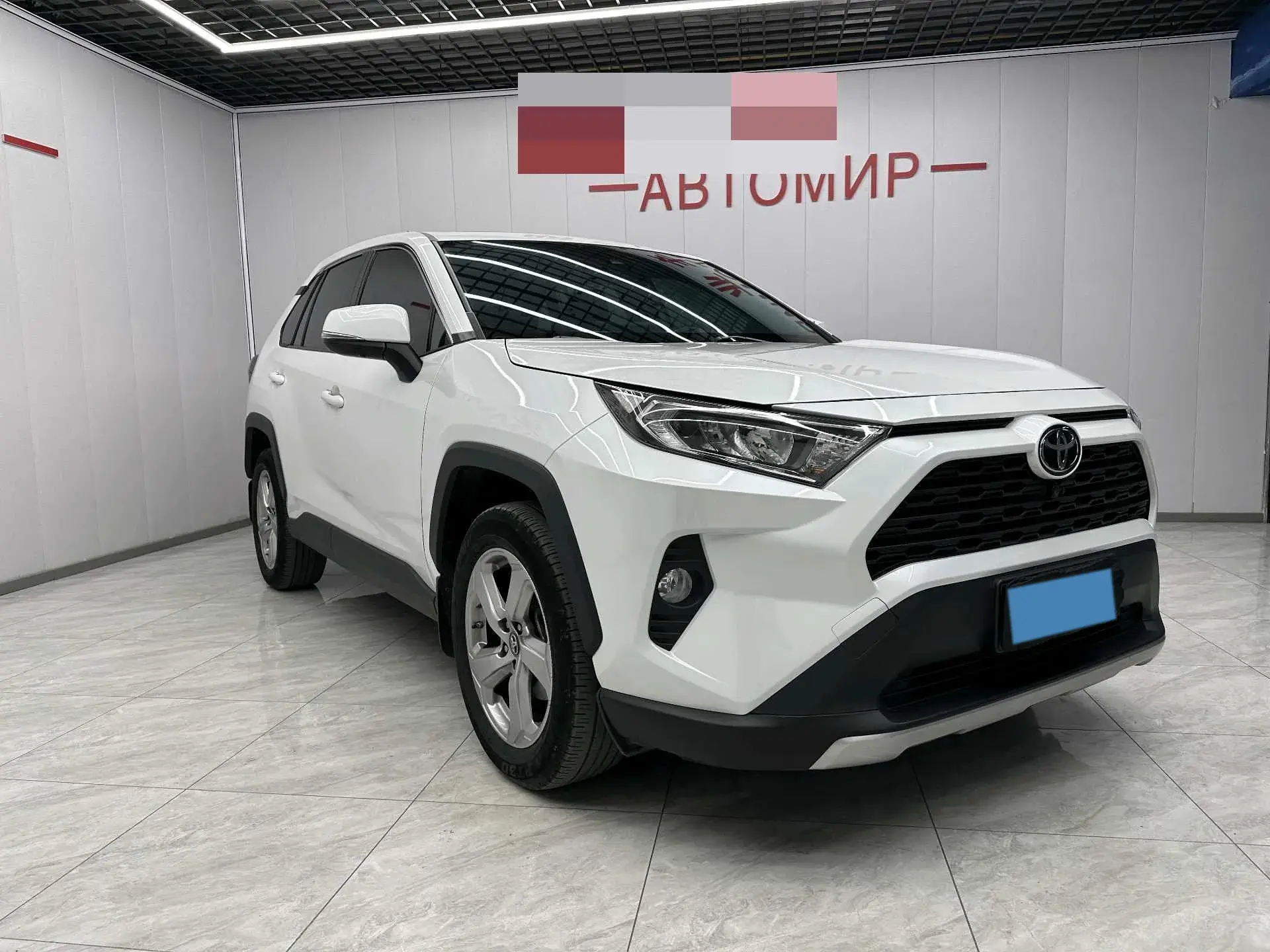 2021 TOYOTA RAV4 thumbnail 2