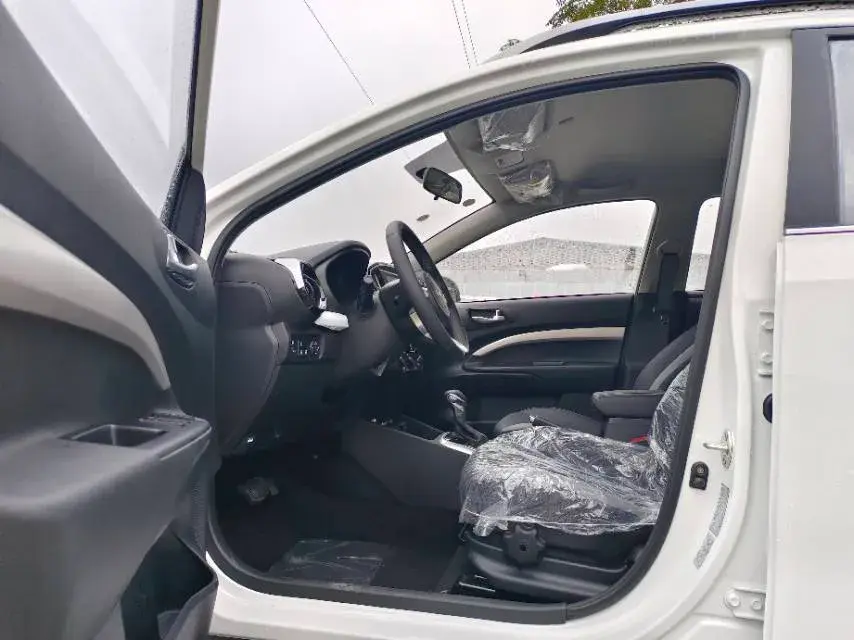 2021 KIA KX1 thumbnail 4