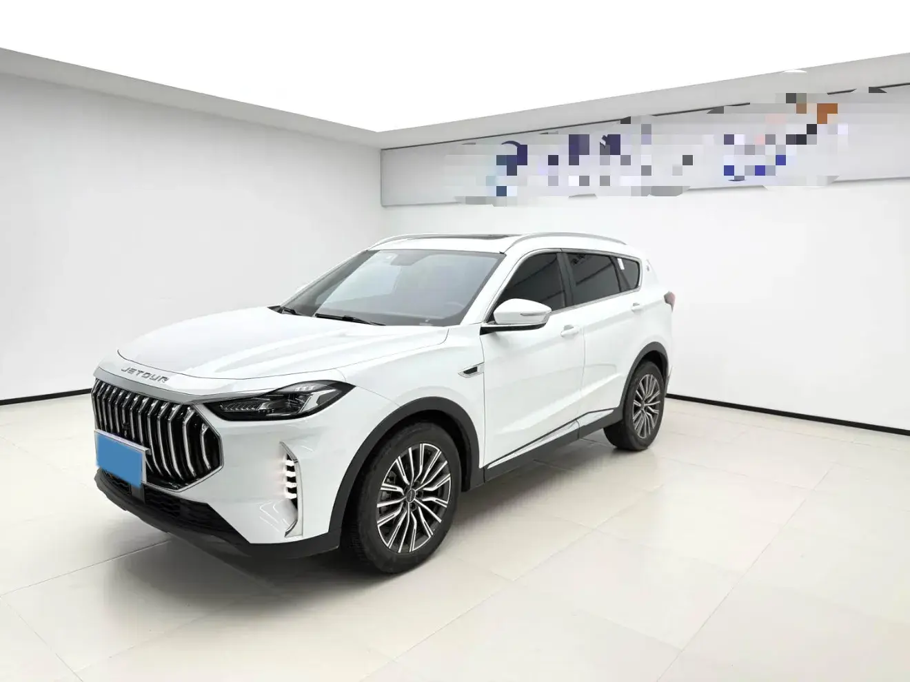 2023 JETOUR X70 view 1