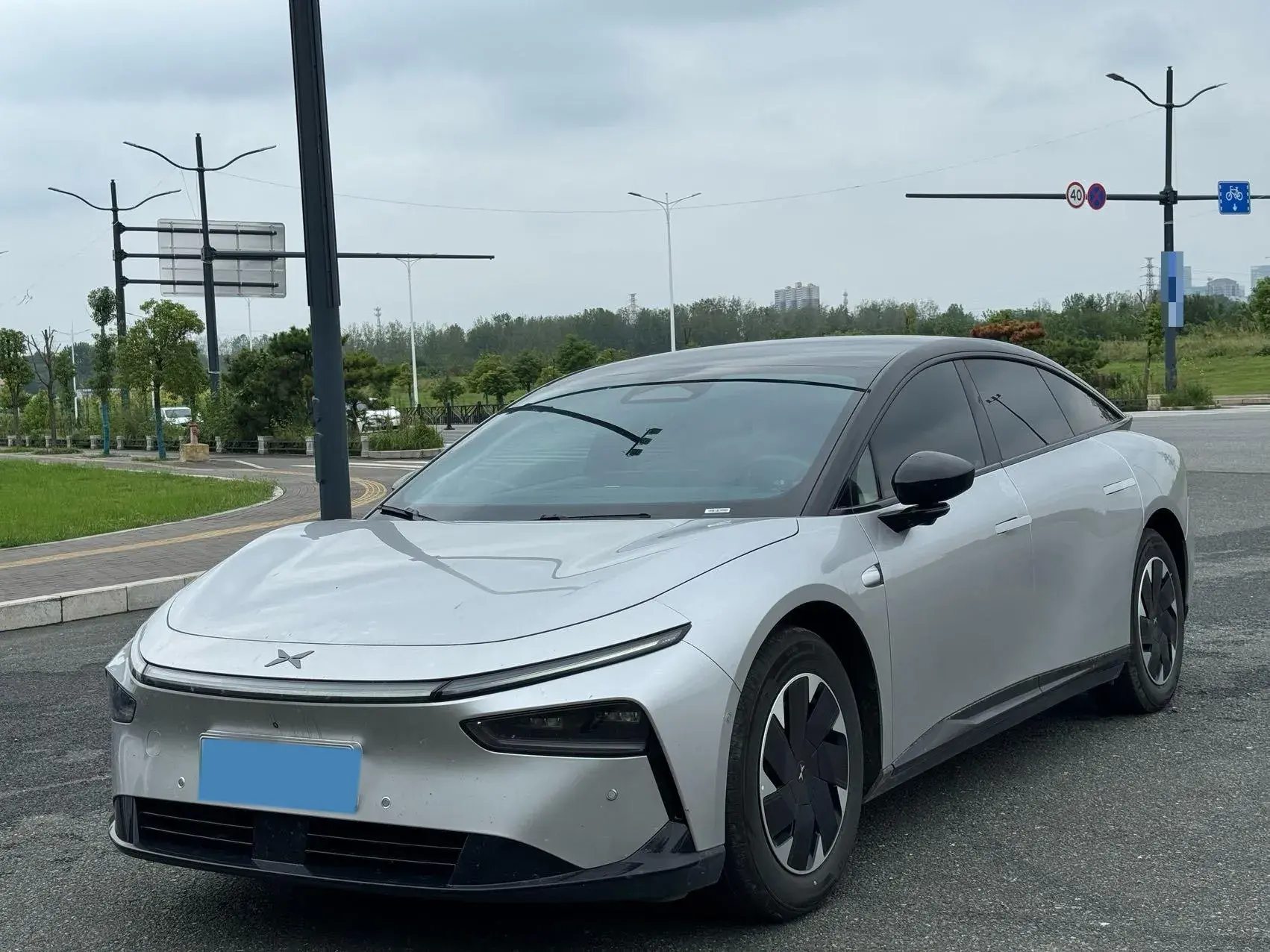 2024 XPENG P7+ view 1