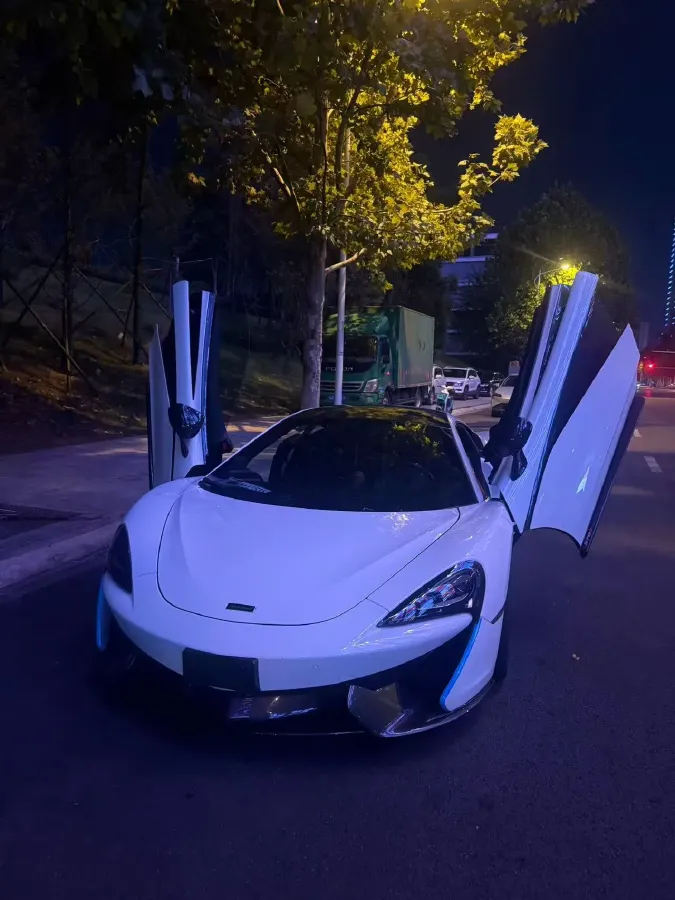 2015 McLaren 570 3.8T 570HP V8 7DCT,autocango,china used car exporter,china ev exporter,chinese used car exporter,chinese used ev exporter