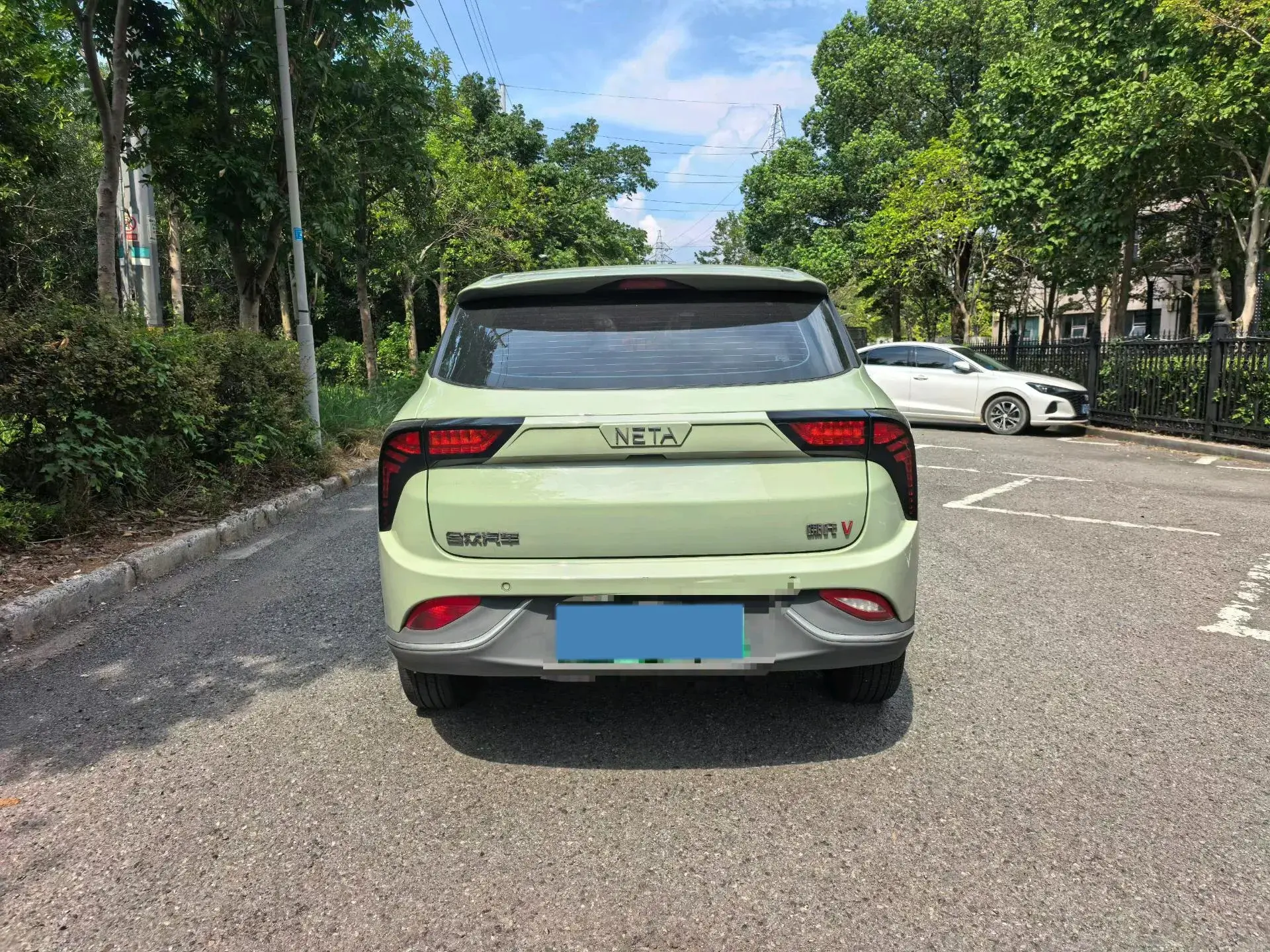 2022 NETA V thumbnail 4