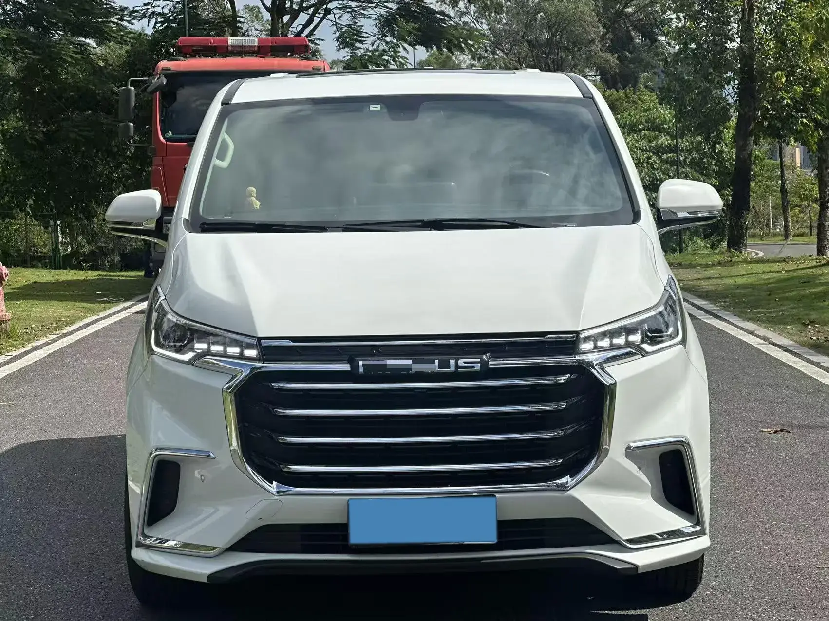 2020 MAXUS G20 thumbnail 3