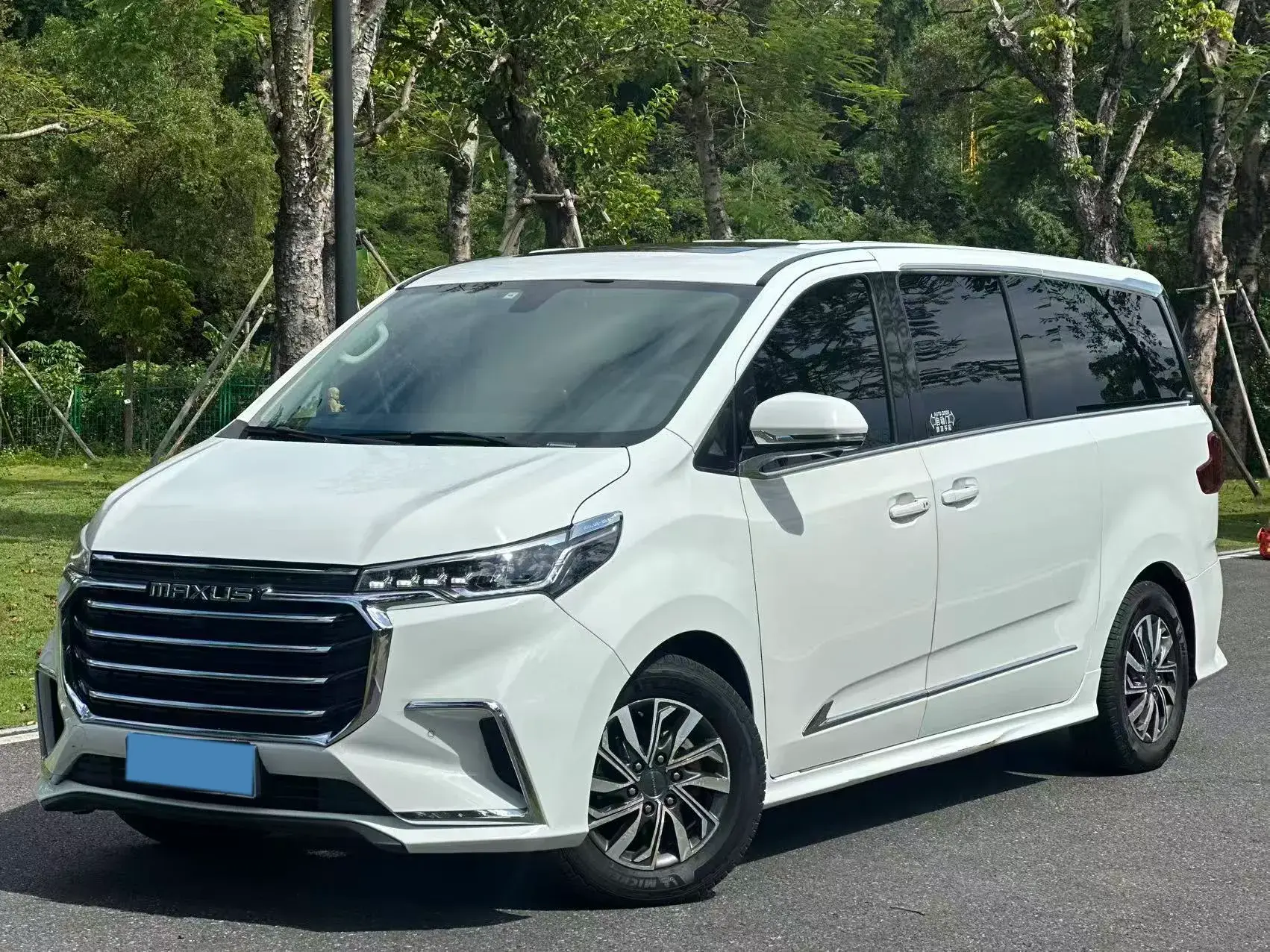 2020 MAXUS G20 view 1