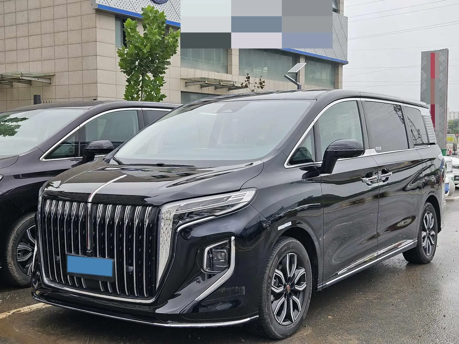 2023 HONGQI HQ9 view 1