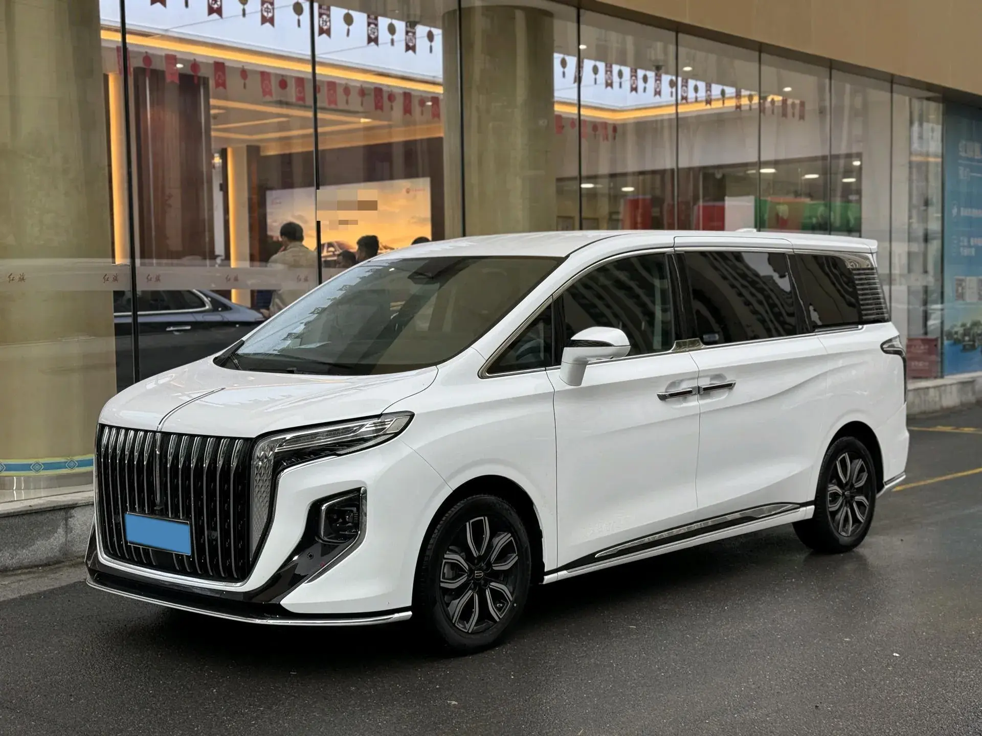 2023 HONGQI HQ9 view 1