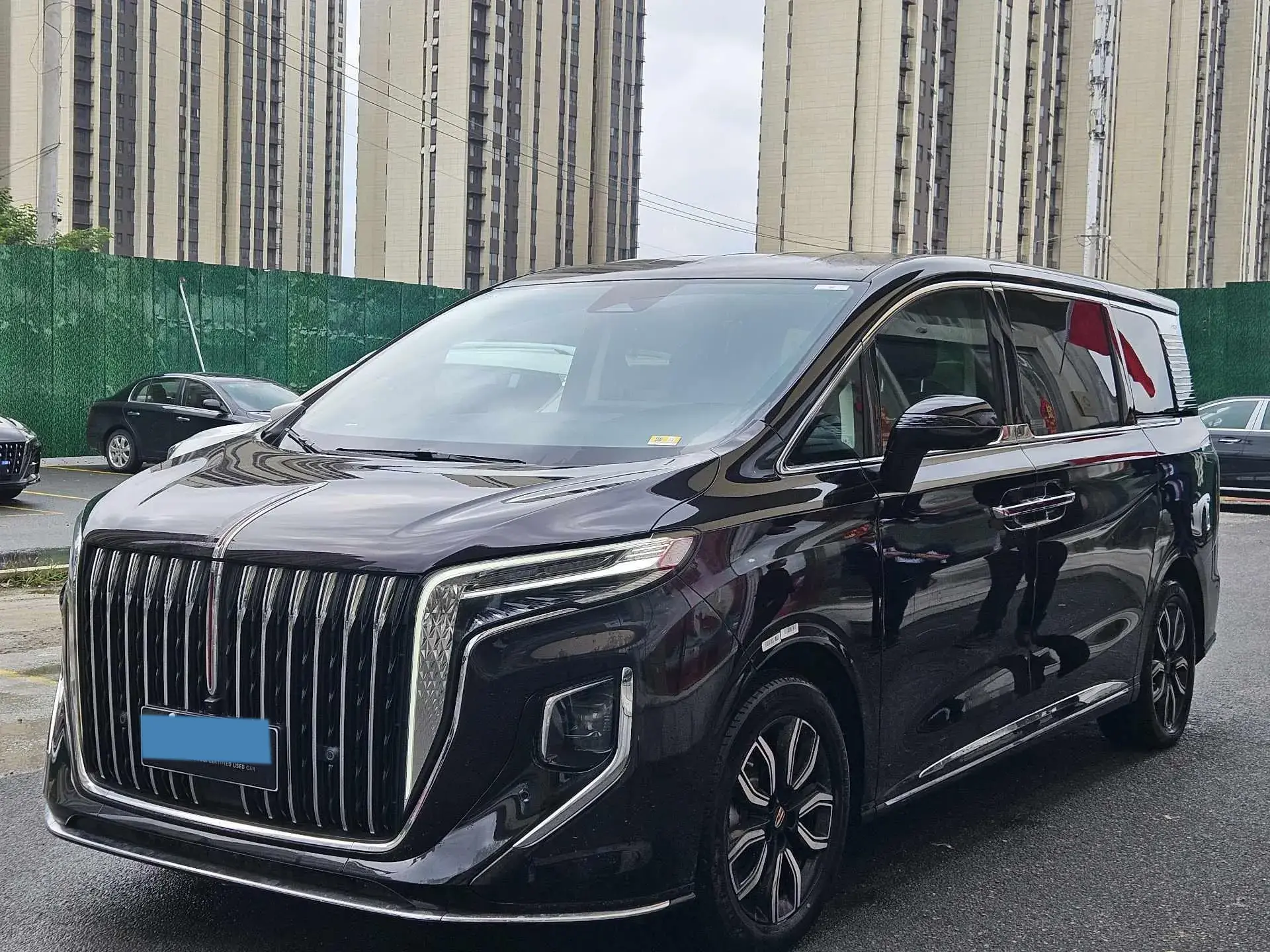 2023 HONGQI HQ9 view 1
