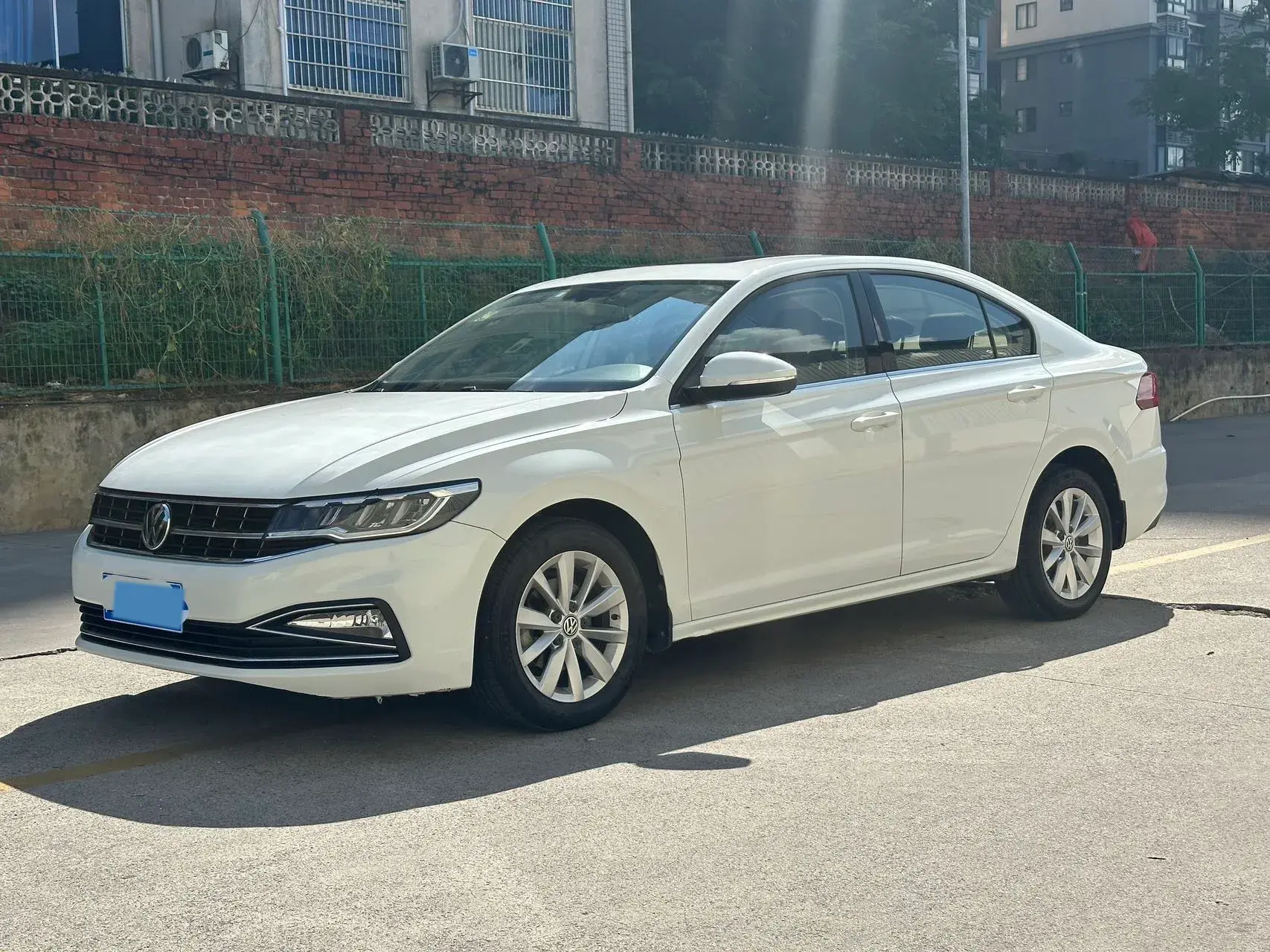 2019 VOLKSWAGEN BORA view 1