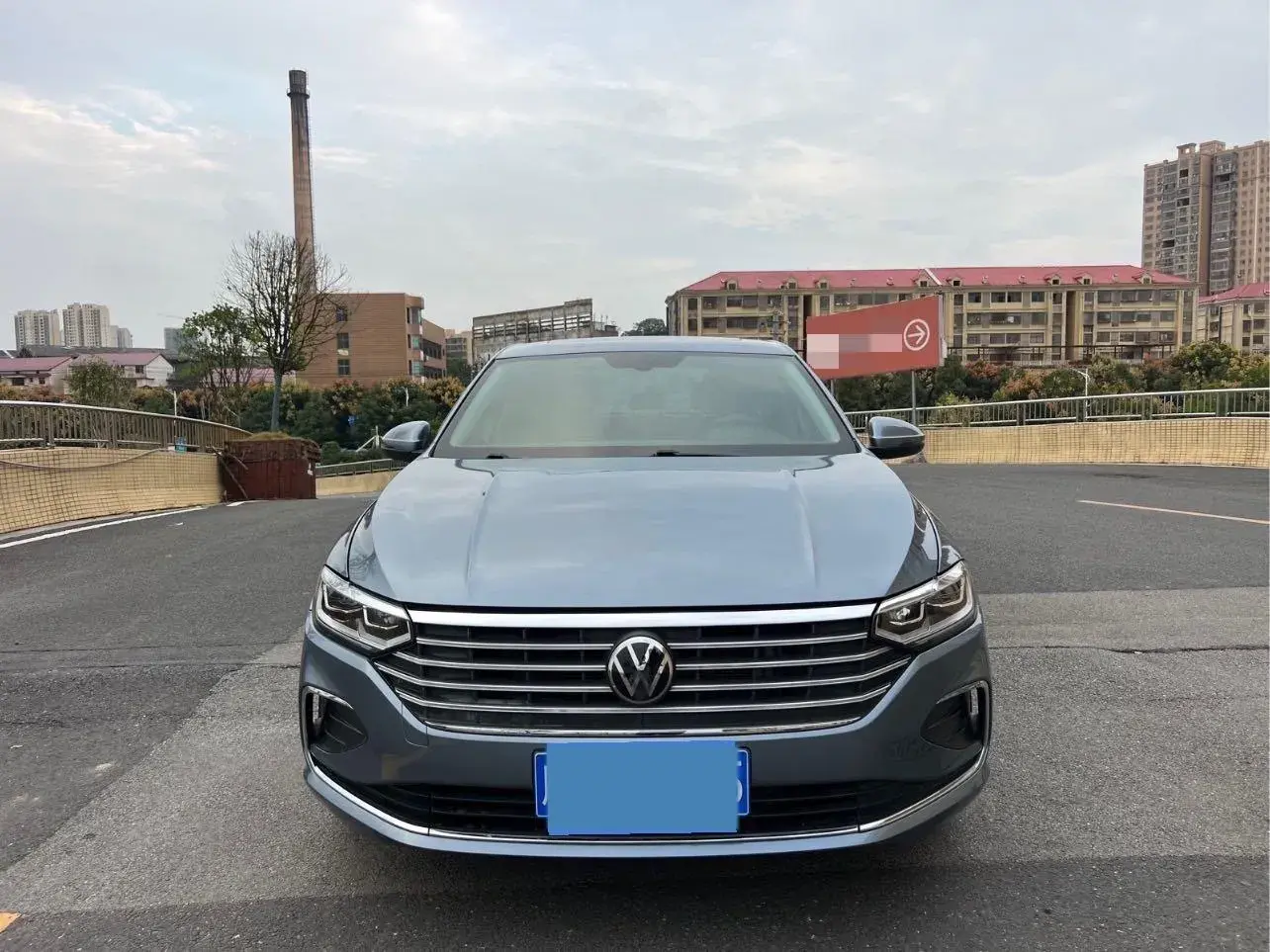 2023 VOLKSWAGEN LAVIDA thumbnail 2