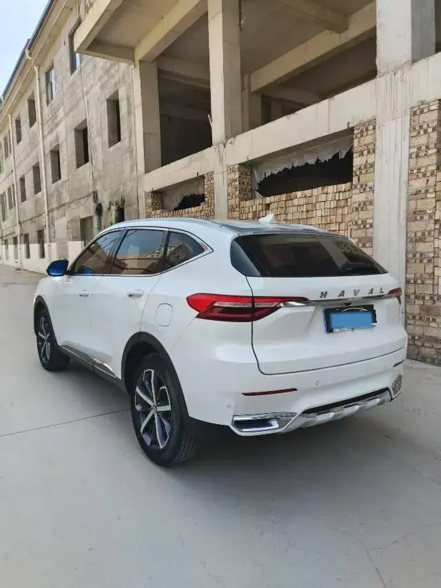 2019 HAVAL F7 thumbnail 4