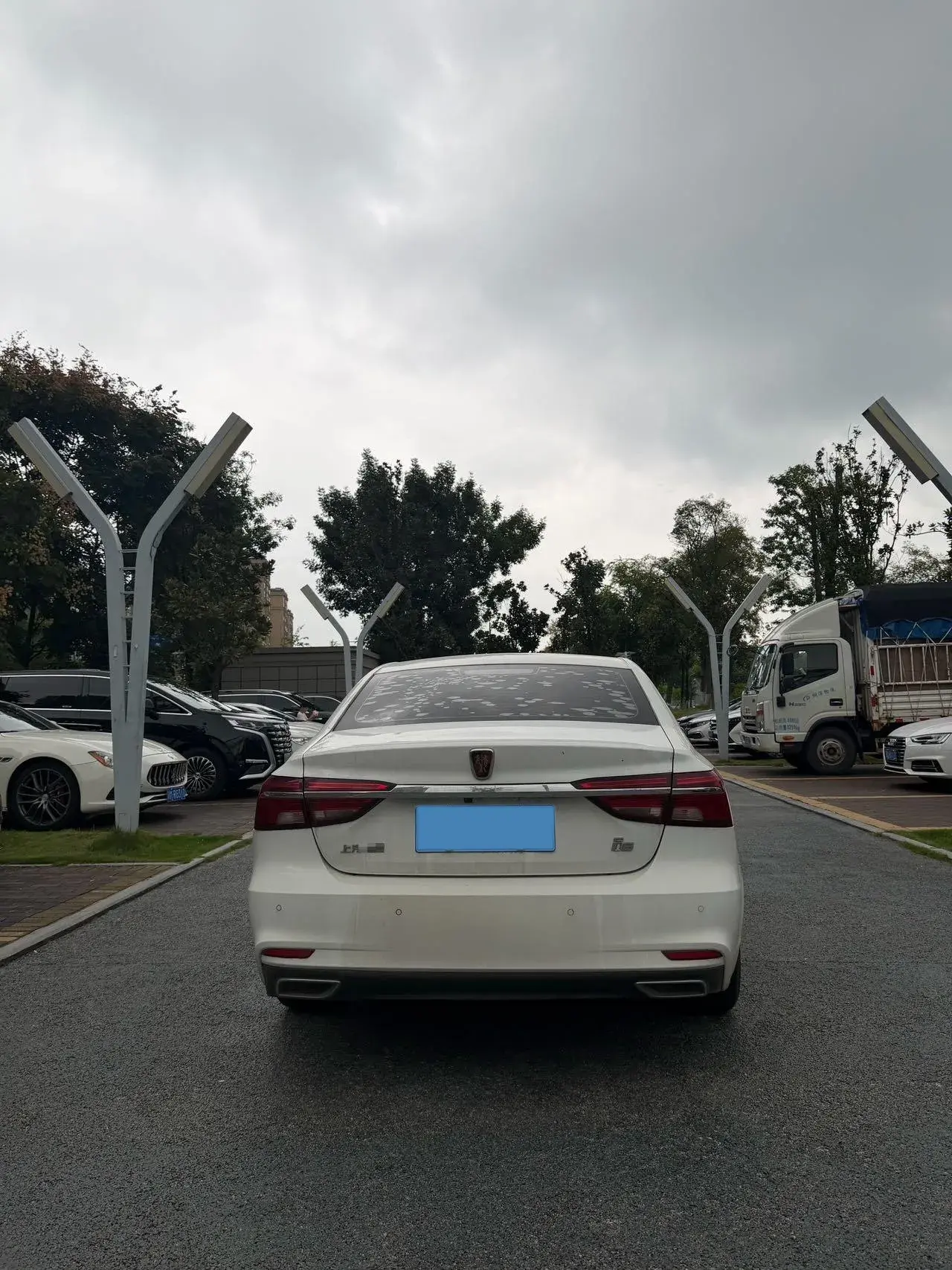 2019 ROEWE I6 thumbnail 4