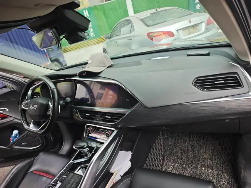 2020 GEELY TUGELLA thumbnail 4