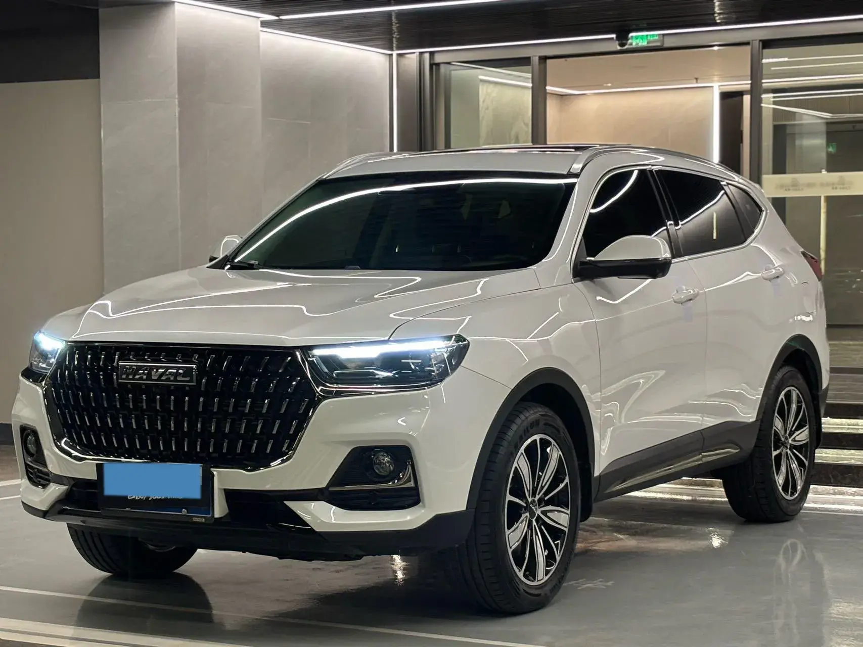 2023 HAVAL H6 view 1