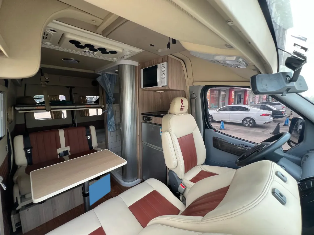 2021 MAXUS V80 RV 2.0T 139HP L4 6AMT,autocango,china used car exporter,china ev exporter,chinese used car exporter,chinese used ev exporter