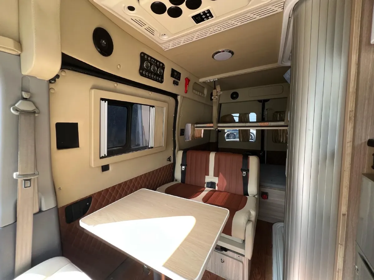 2021 MAXUS V80 RV 2.0T 139HP L4 6AMT,autocango,china used car exporter,china ev exporter,chinese used car exporter,chinese used ev exporter