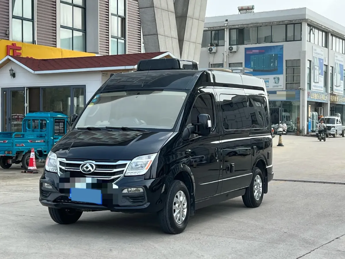 2021 MAXUS V80 RV 2.0T 139HP L4 6AMT,autocango,china used car exporter,china ev exporter,chinese used car exporter,chinese used ev exporter