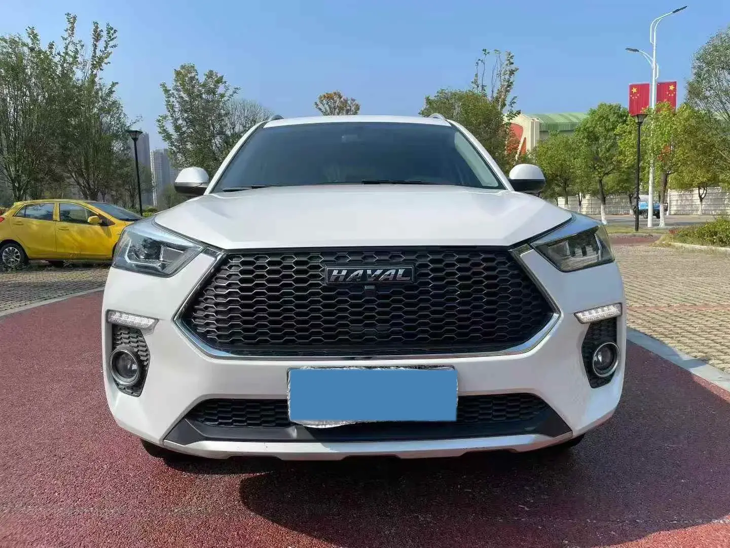 2021 HAVAL H6 thumbnail 3