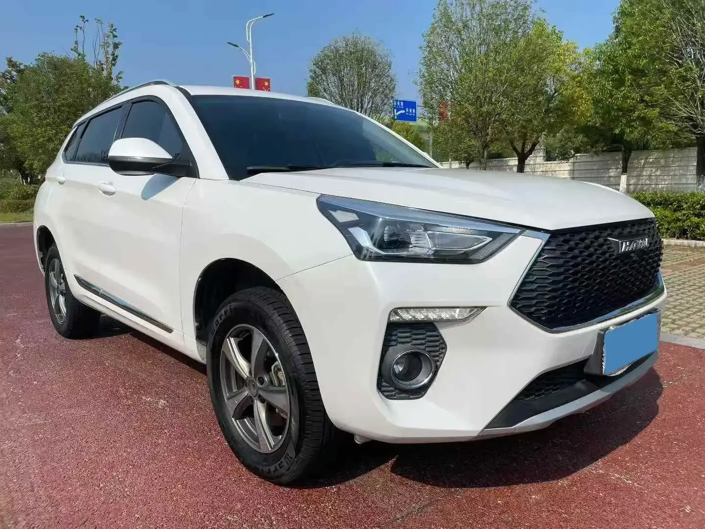 2021 HAVAL H6 thumbnail 2