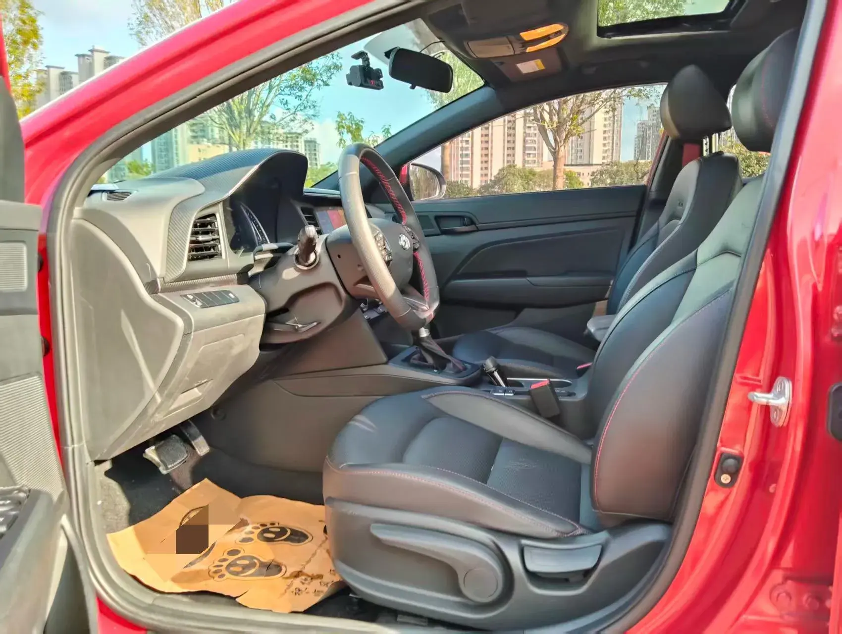 2019 HYUNDAI ELANTRA thumbnail 4