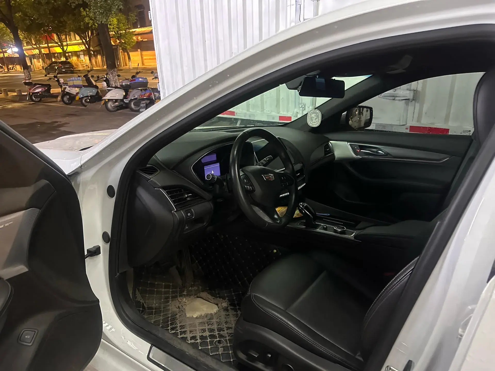 2022 CADILLAC CT5 thumbnail 2