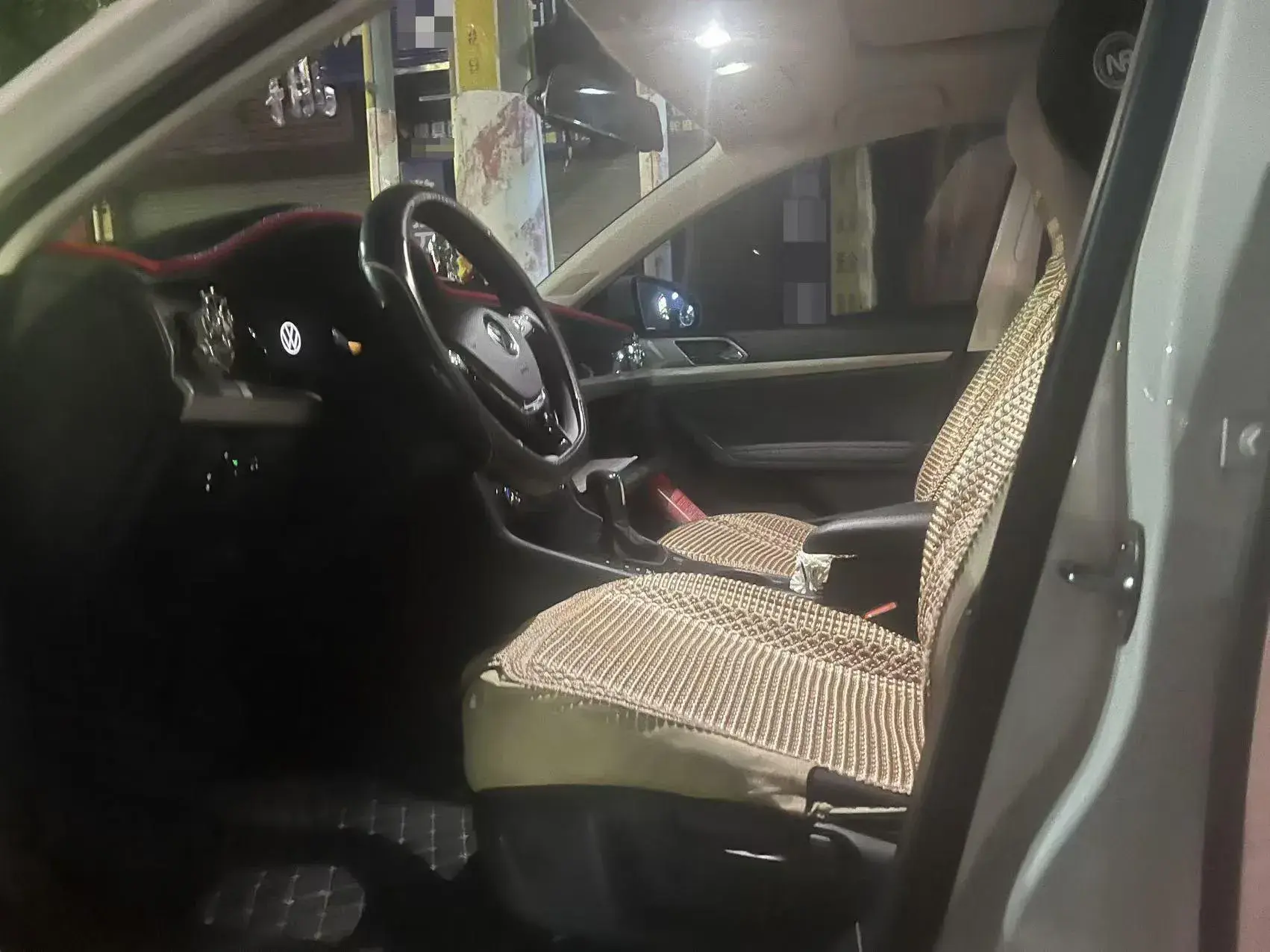 2022 VOLKSWAGEN LAVIDA thumbnail 2