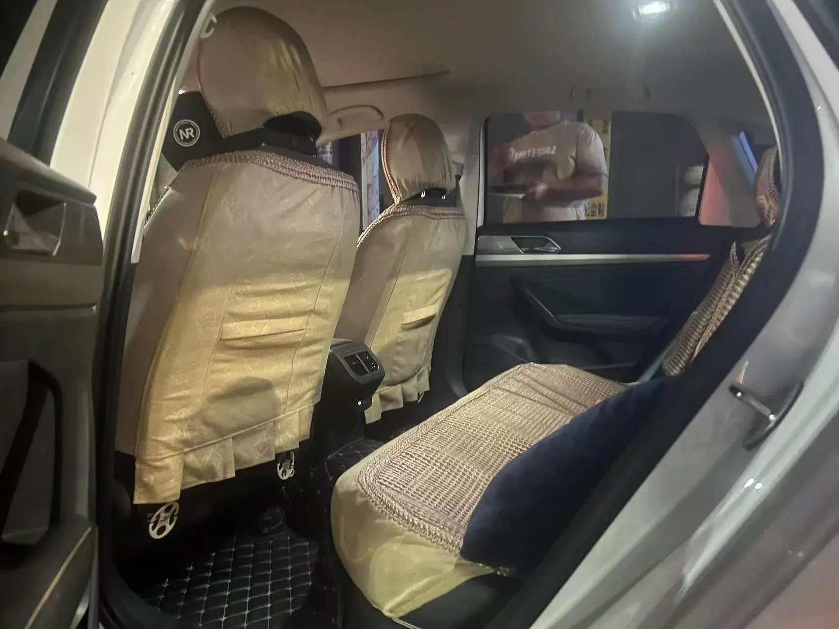 2022 VOLKSWAGEN LAVIDA thumbnail 3