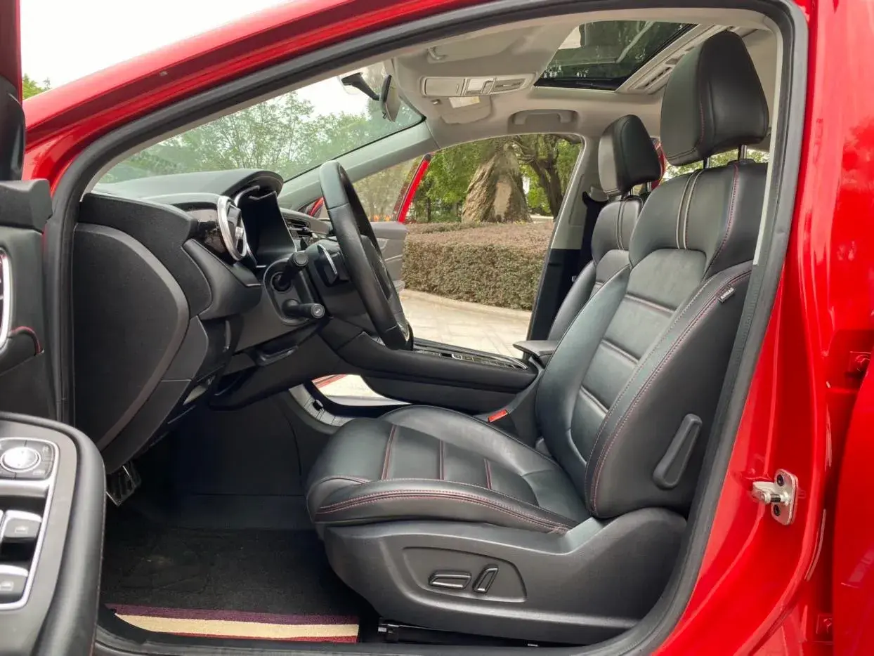 2020 MG MG6 thumbnail 4