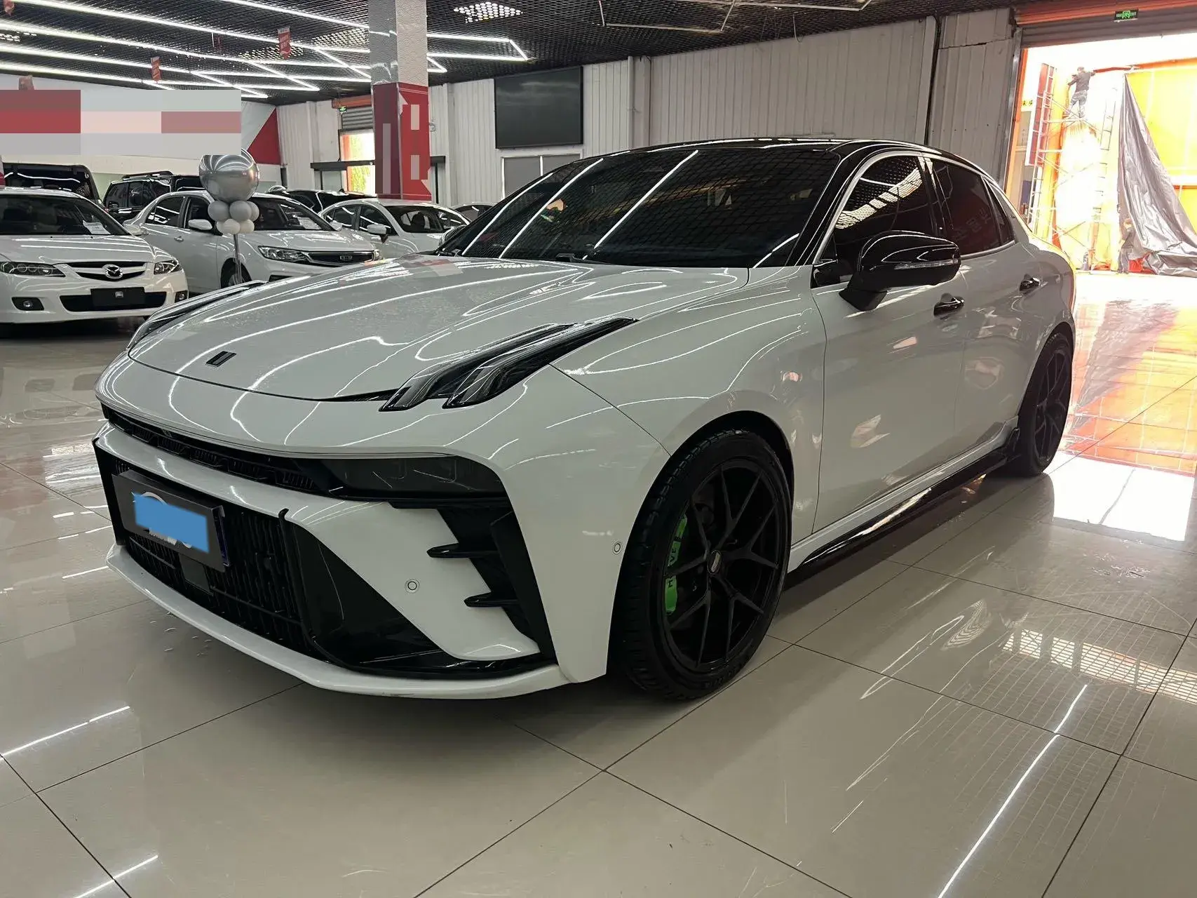 2023 LYNK&CO 03 view 1