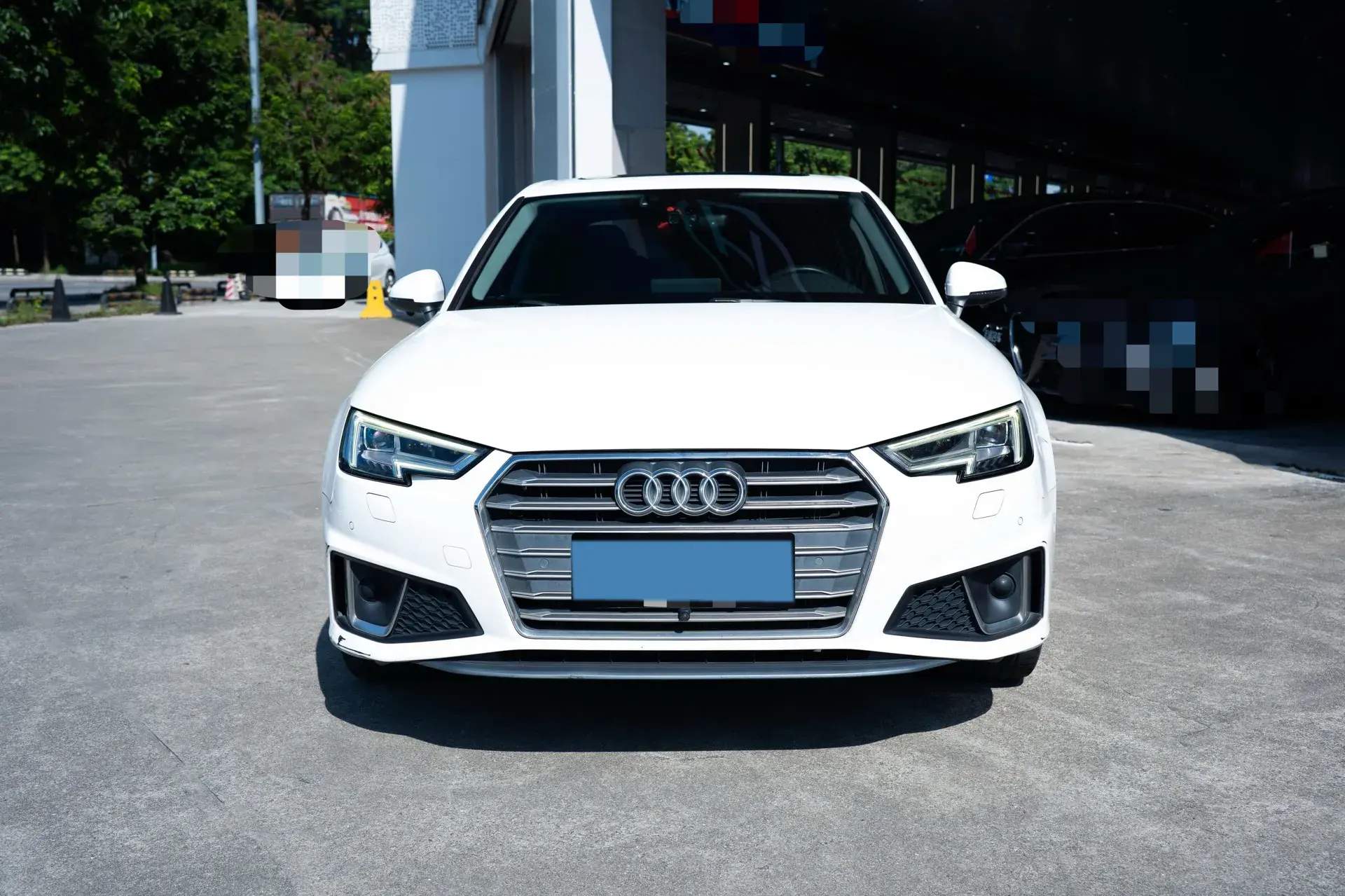 2019 AUDI A4L thumbnail 2