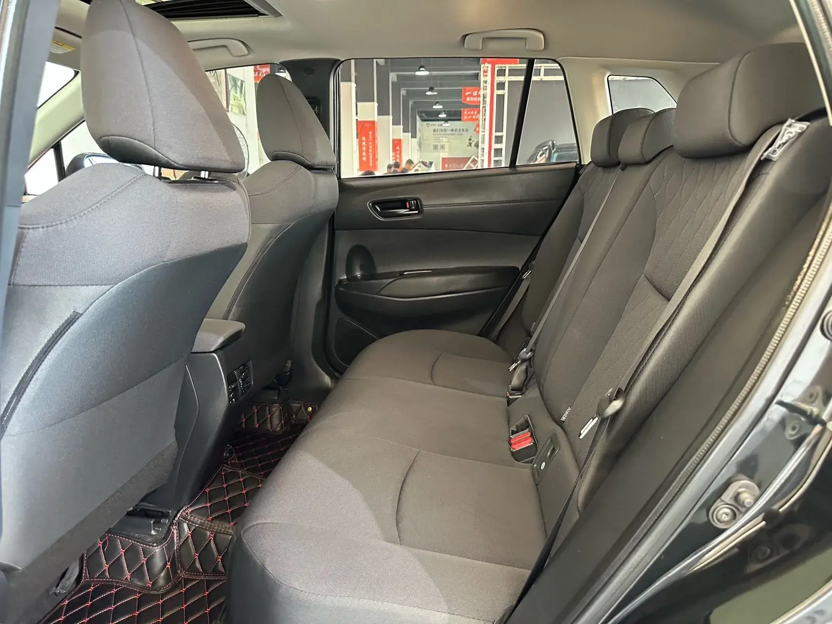 2022 TOYOTA COROLLA thumbnail 4