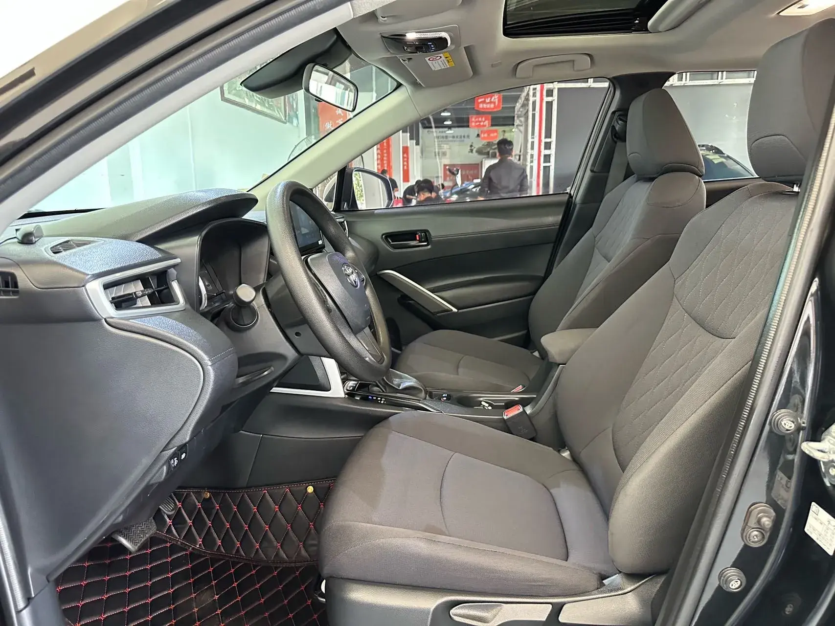 2022 TOYOTA COROLLA thumbnail 3