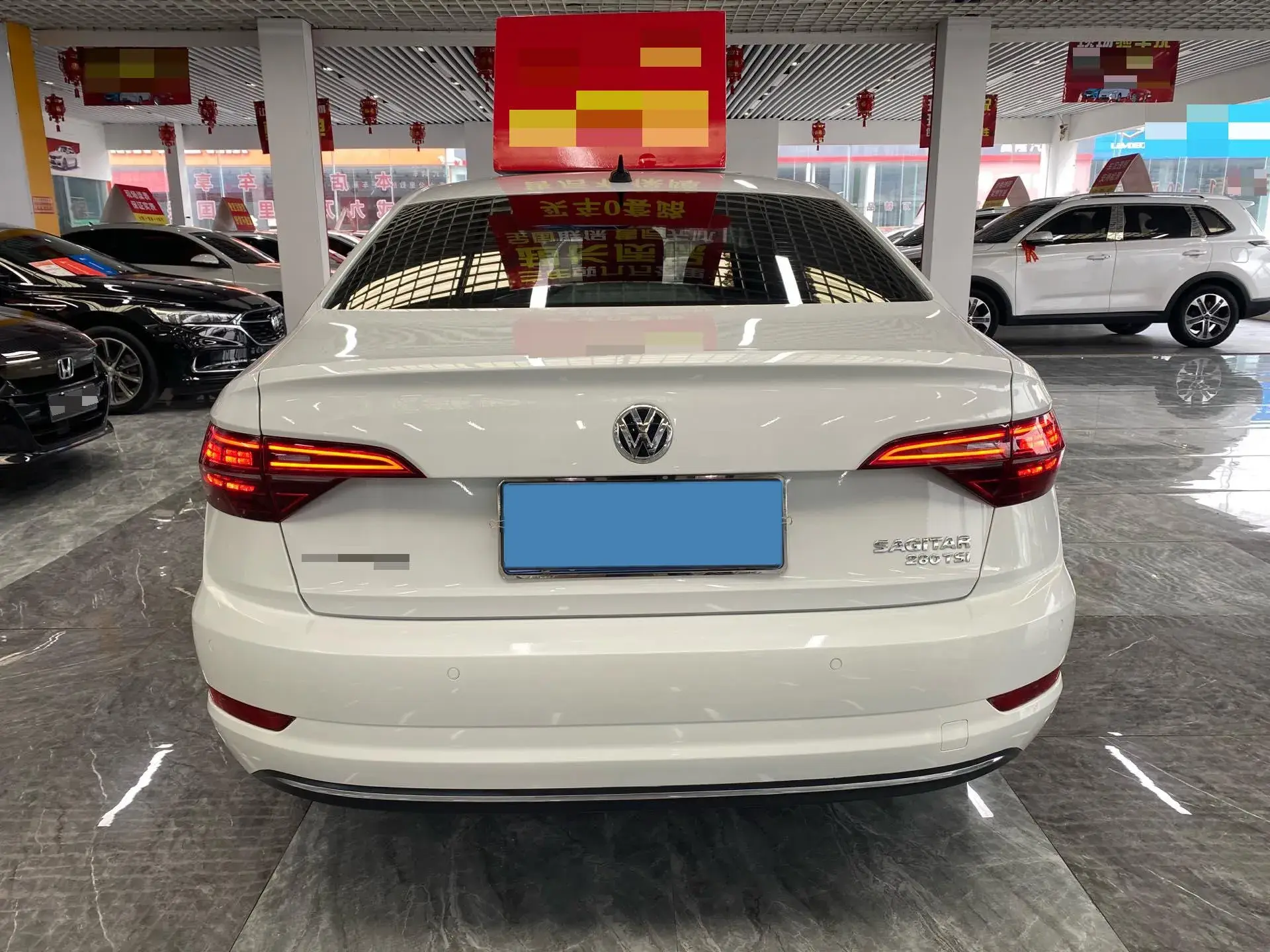 2021 VOLKSWAGEN SAGITAR thumbnail 4