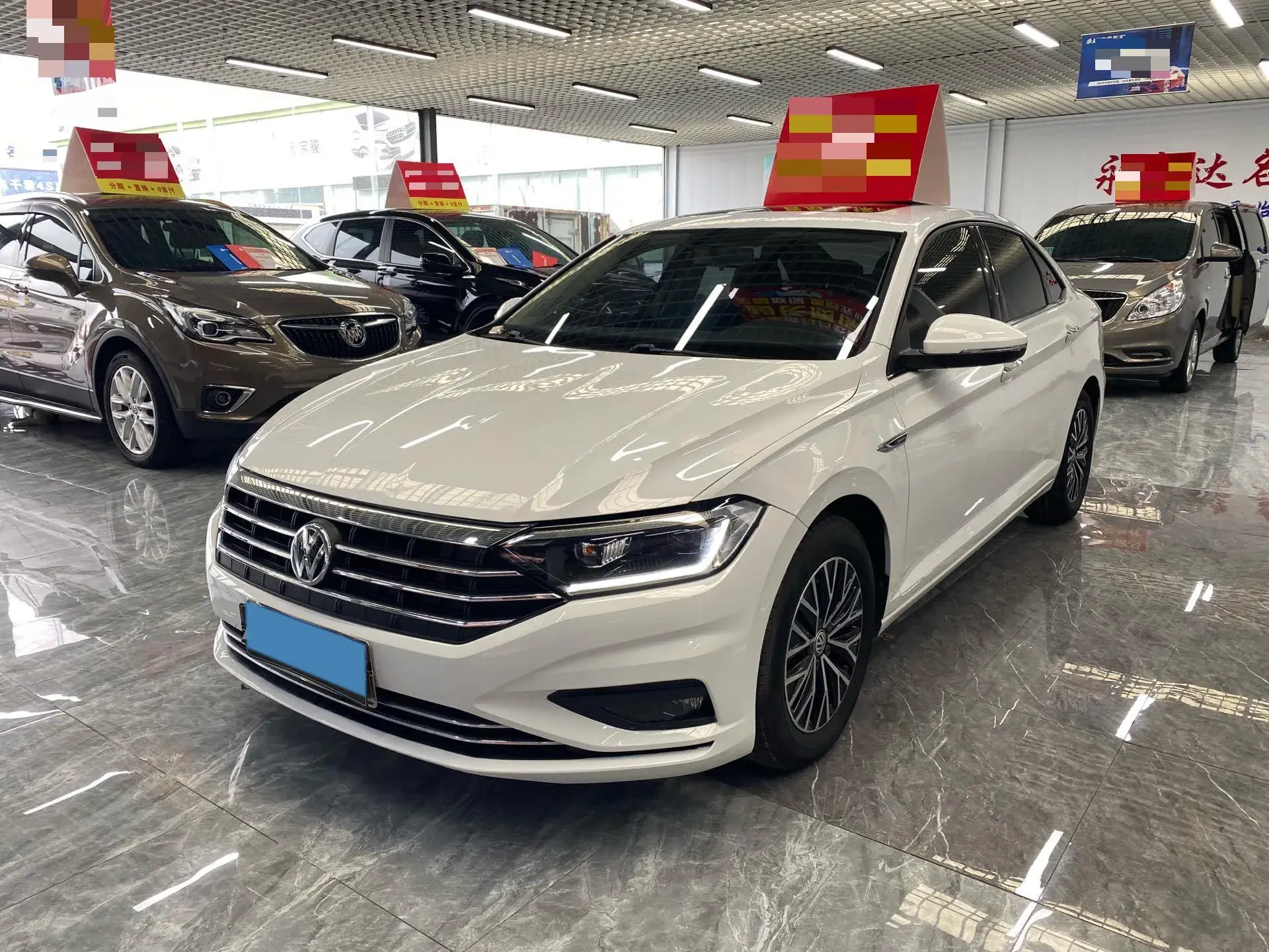 2021 VOLKSWAGEN SAGITAR view 1