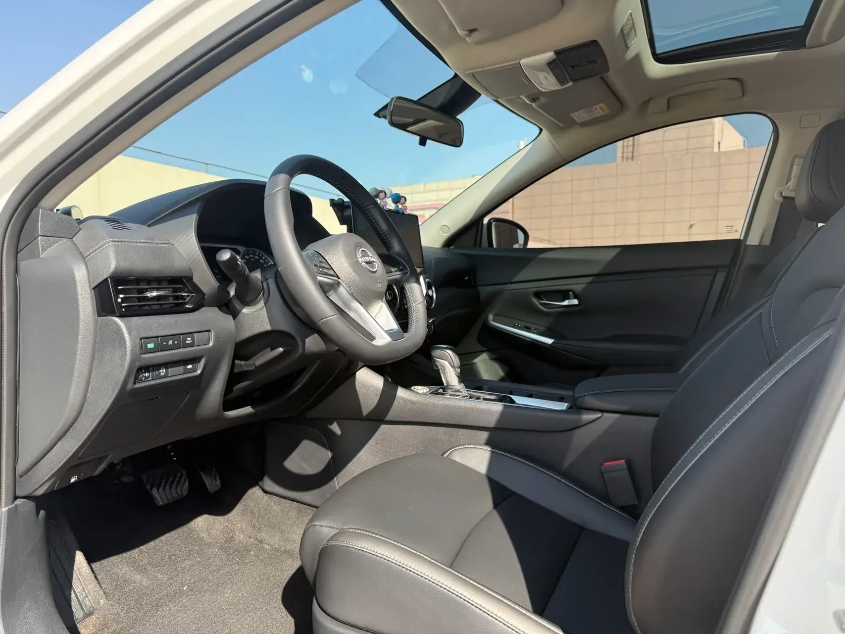 2023 NISSAN SYLPHY thumbnail 4