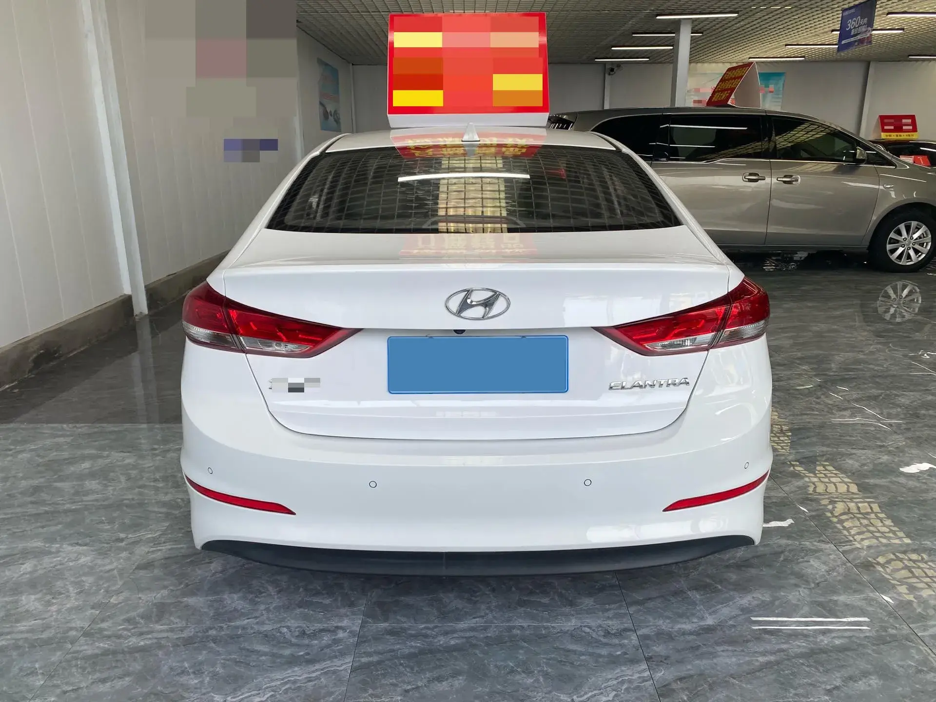 2020 HYUNDAI ELANTRA thumbnail 4