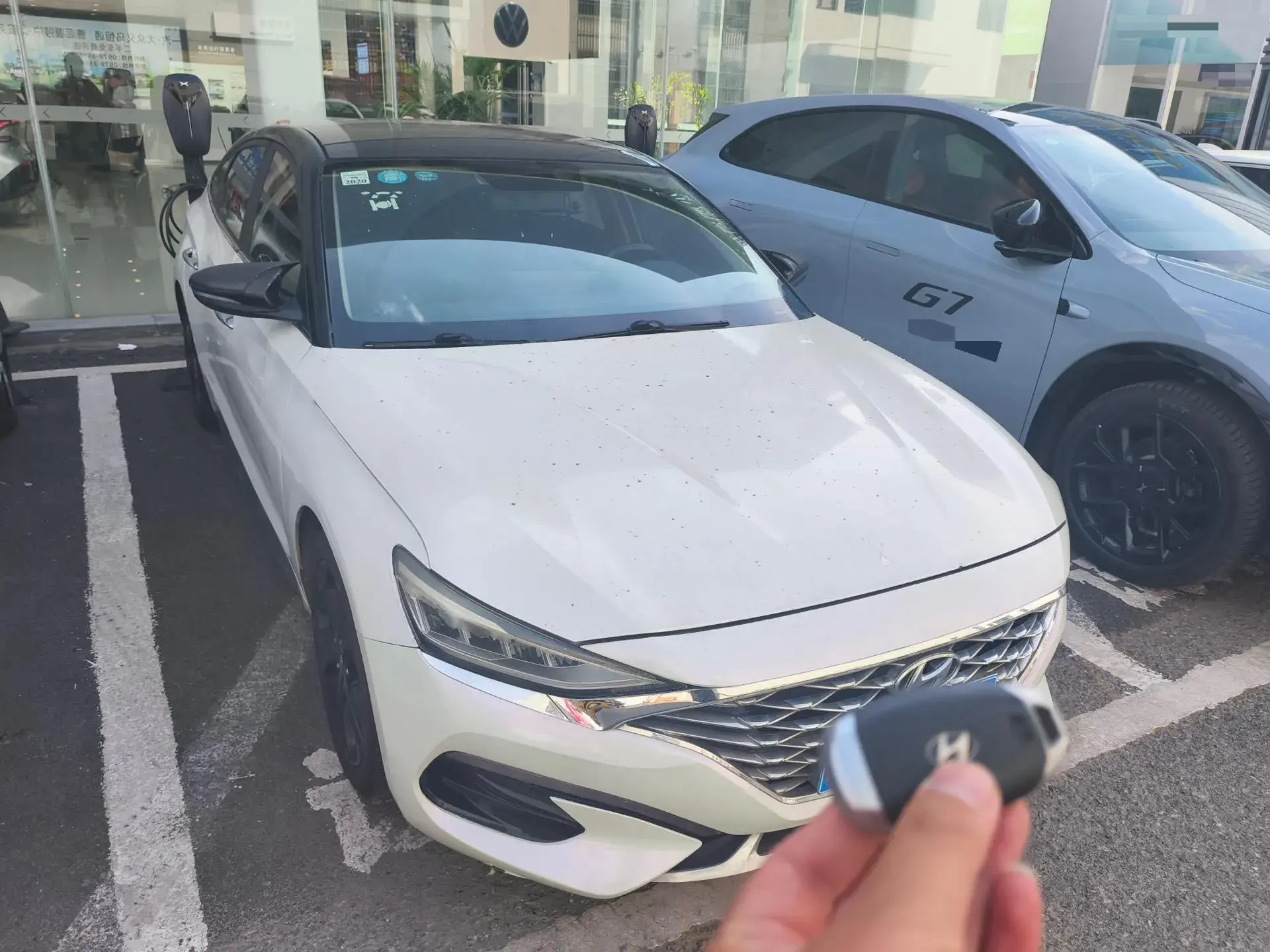 2019 HYUNDAI LA thumbnail 2