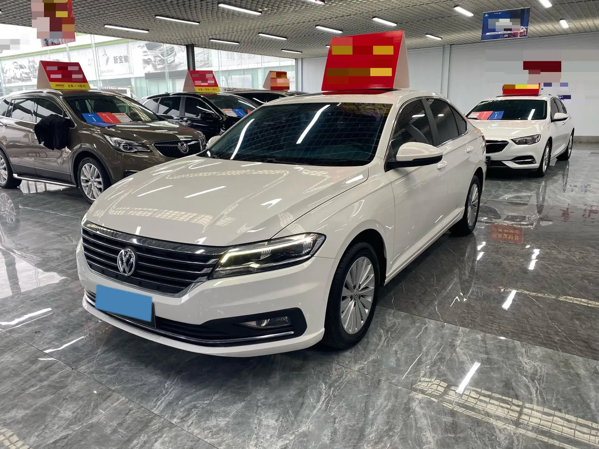 2019 VOLKSWAGEN LAVIDA view 1