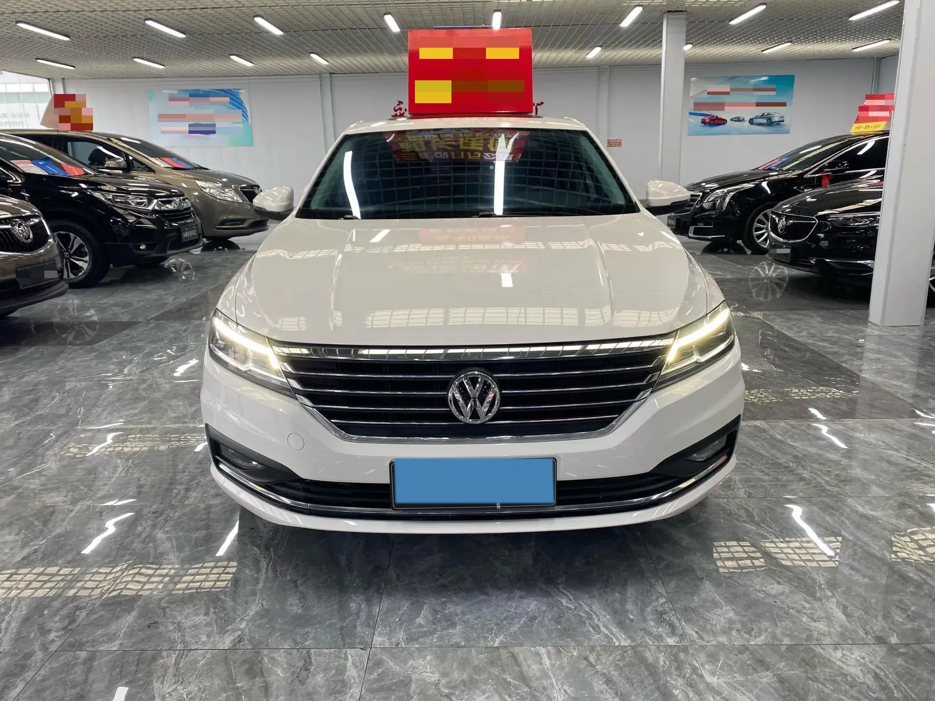 2019 VOLKSWAGEN LAVIDA thumbnail 2