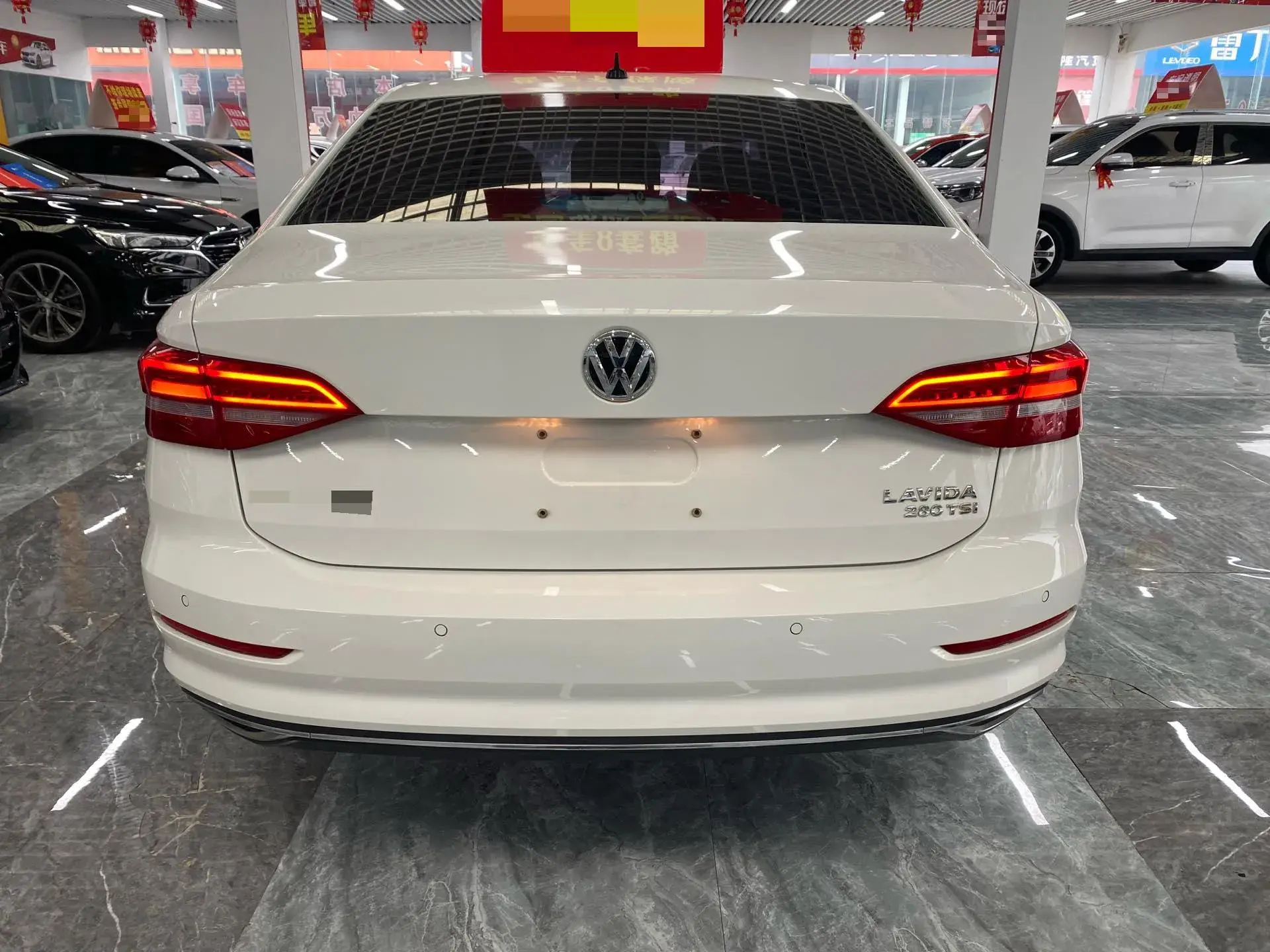 2019 VOLKSWAGEN LAVIDA thumbnail 4