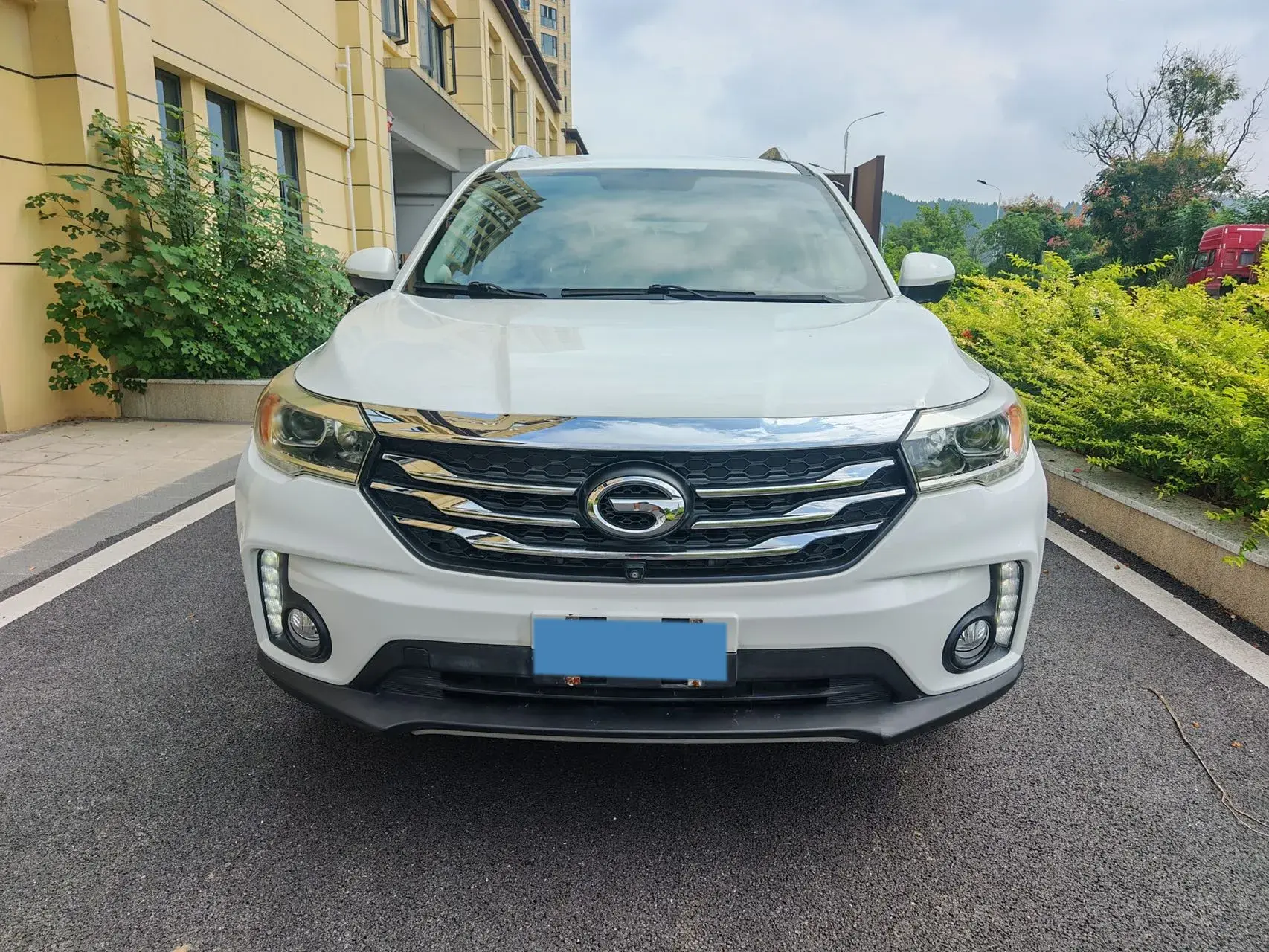 2017 GAC TRUMPCHI thumbnail 2