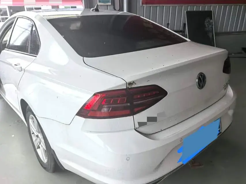 2021 VOLKSWAGEN LAMANDO thumbnail 2